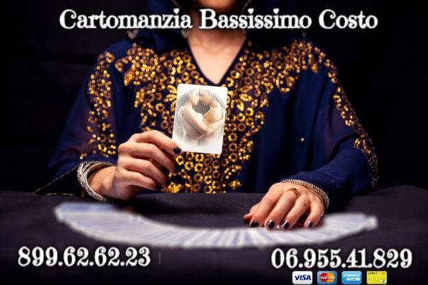 La cartomanzia e la magia delle pietre